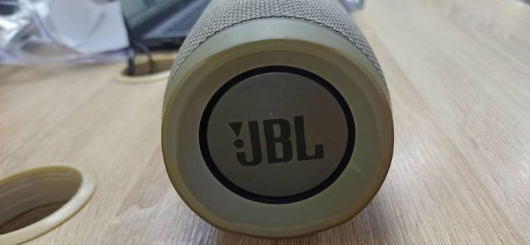 Дешиво Jbl charge 3 с ломбарда