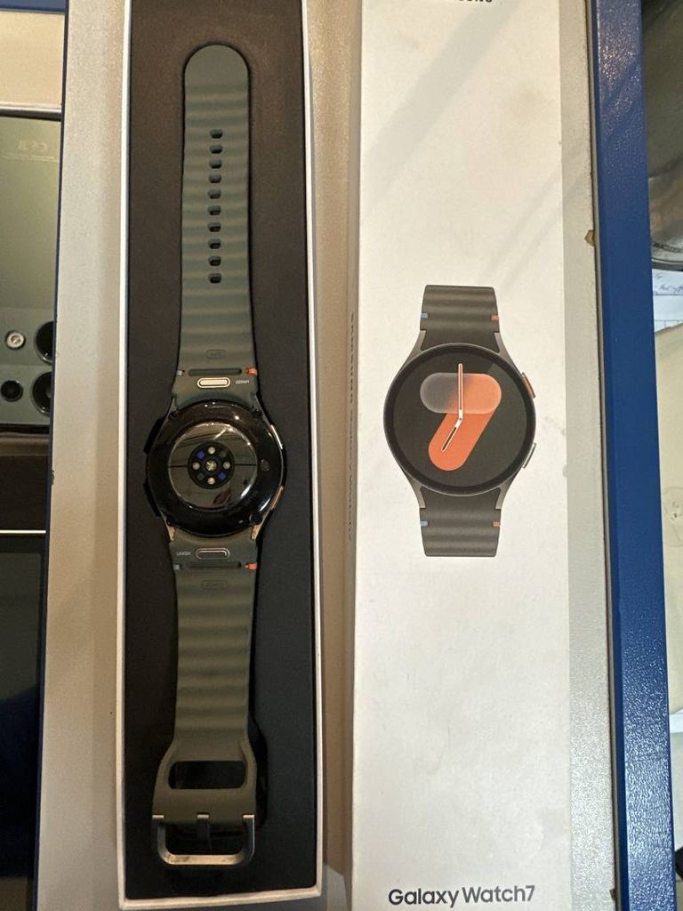 Дешево Samsung galaxy watch 7 40mm esim з ломбарду