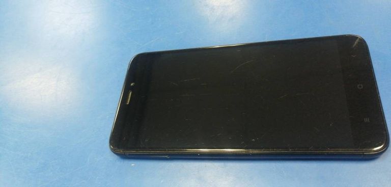 Купити Xiaomi Redmi 4x 3/32GB Black Б/У