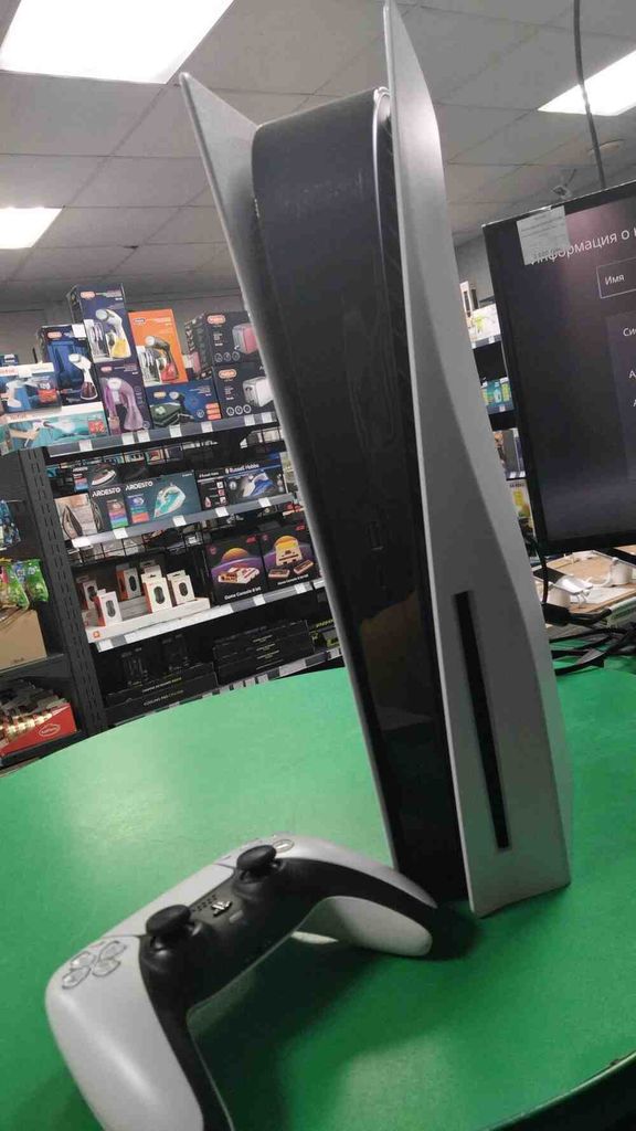 Купити Sony ps 5 cfi-1108a 825gb Б/У