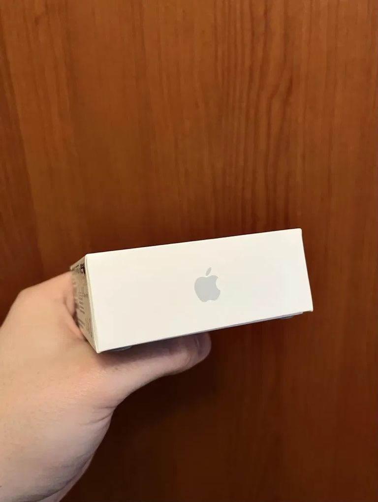 Дешево AirPods 4 With Active Noise Cancellation з ломбарду