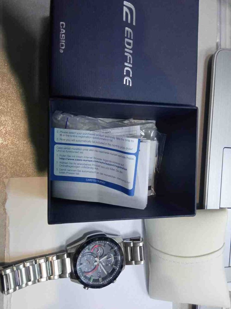 Купити Casio EFR-571D-1AVUEF Б/У