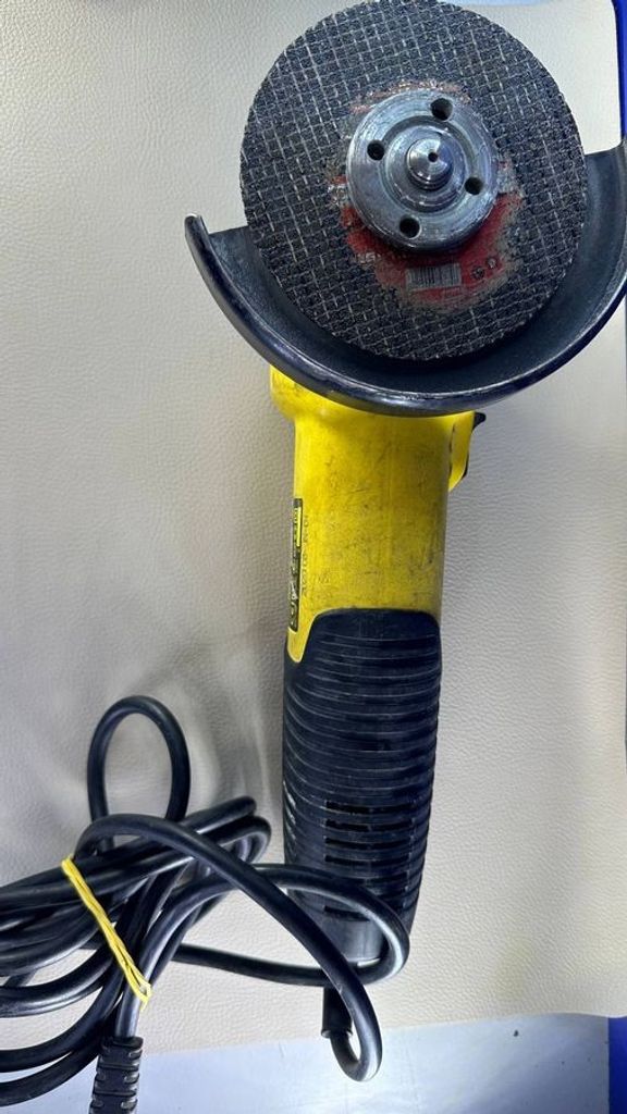 Дешиво Stanley STGS9125 с ломбарда