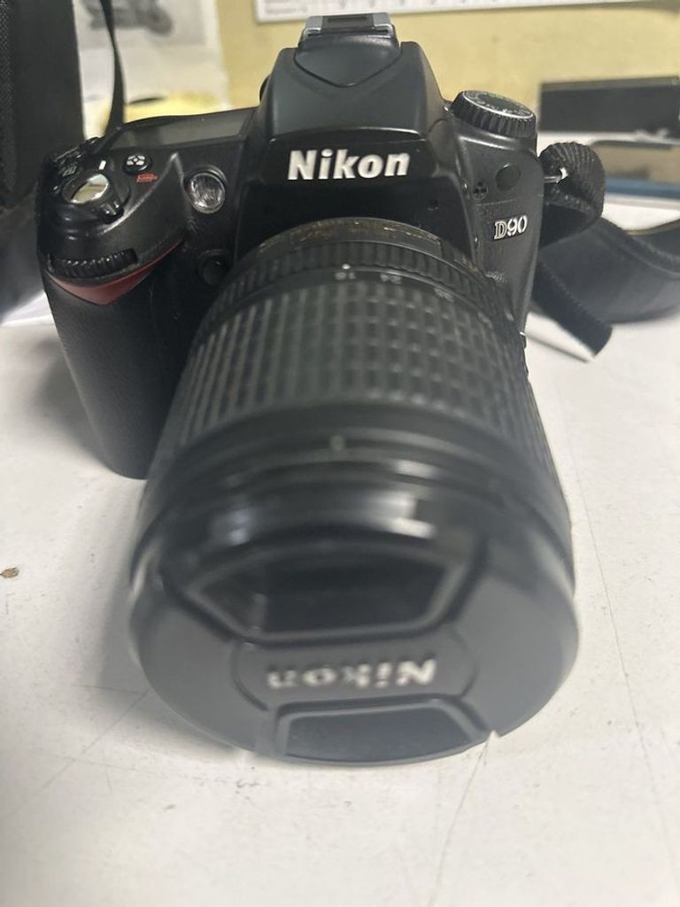 Купить Nikon d90/ af-s dx nikor 18-105mm1:3.5-5.6g ed vr Б/У