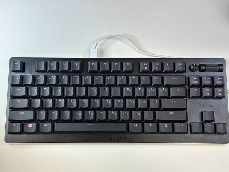 Купить Razer deathstalker v2 pro tkl switch Б/У