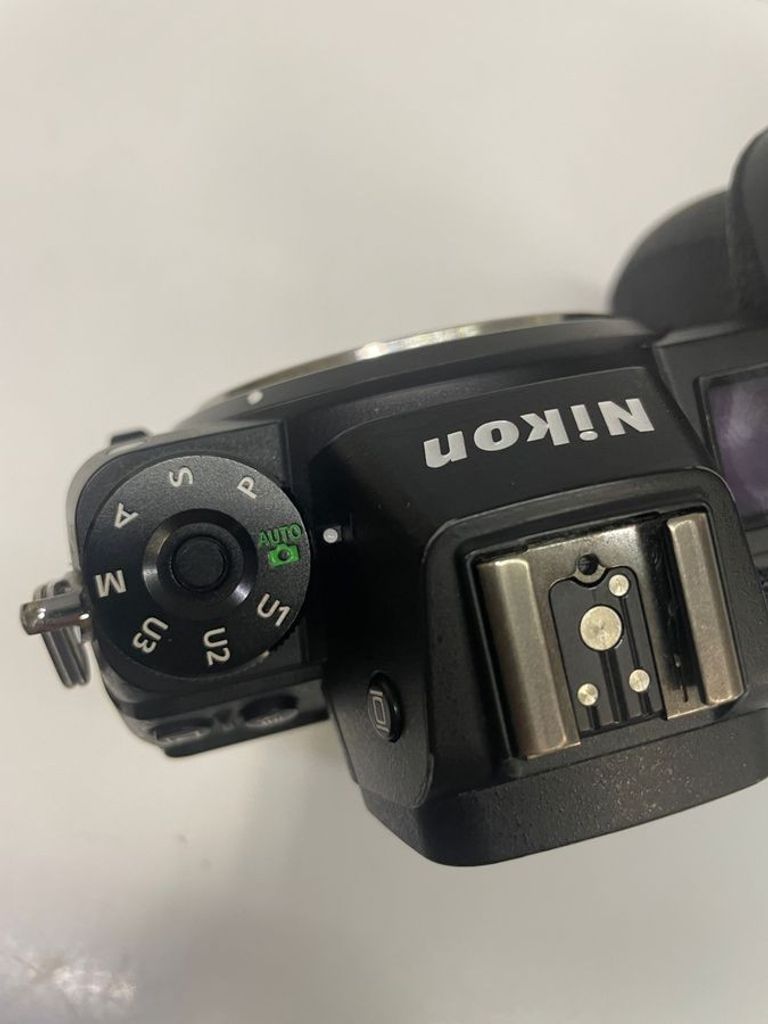 Объявление Nikon Z6 body + FTZ Mount Adapter + 64GB XQD (VOA020K008) Б/У