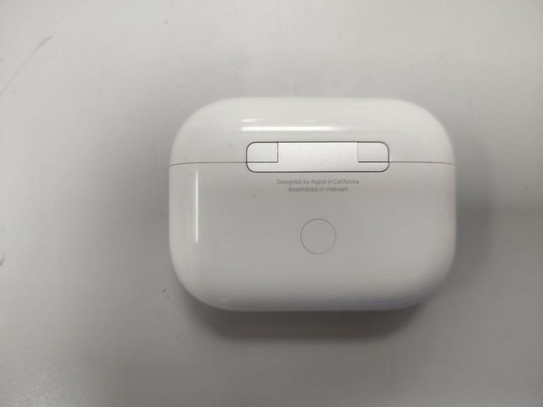 Apple airpods pro 2nd generation with magsafe charging case usb-c Код:01-200610018. Изображение 5