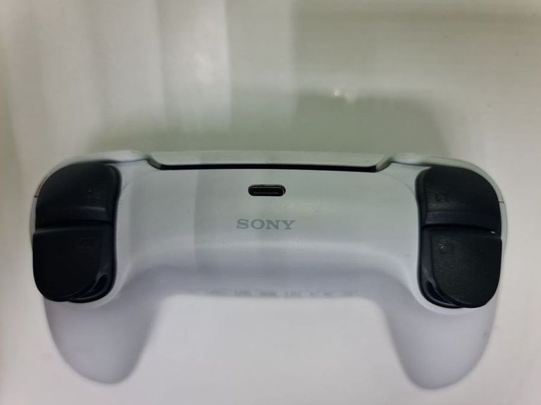 Дешиво Sony dualsense с ломбарда
