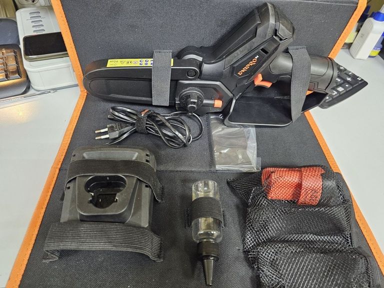 Купити Dnipro-M cs-12 1акб зп Б/У