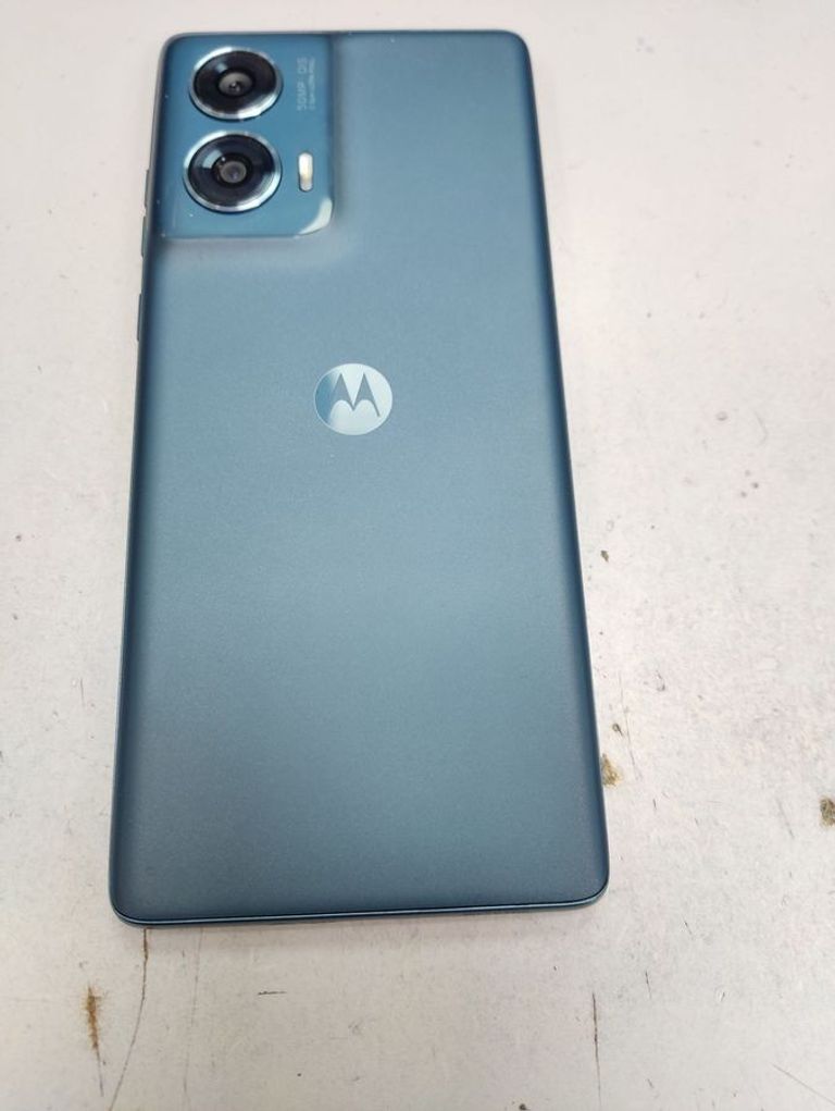 Дешиво Motorola Edge 50 Fusion 8/256GB Forest Blue (PB3T0059) с ломбарда