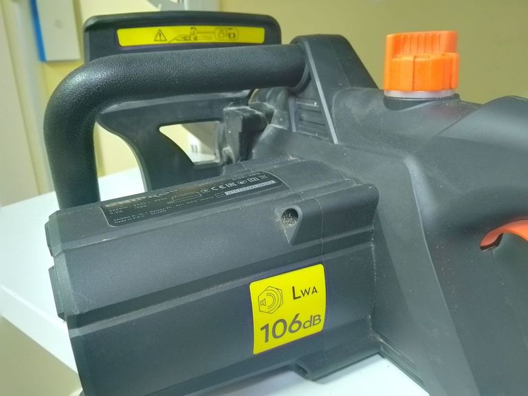 Дешево Dnipro-M dse-22s з ломбарду