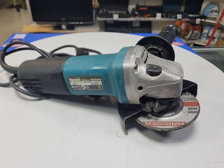 Оголошення Makita 9558HN Б/У