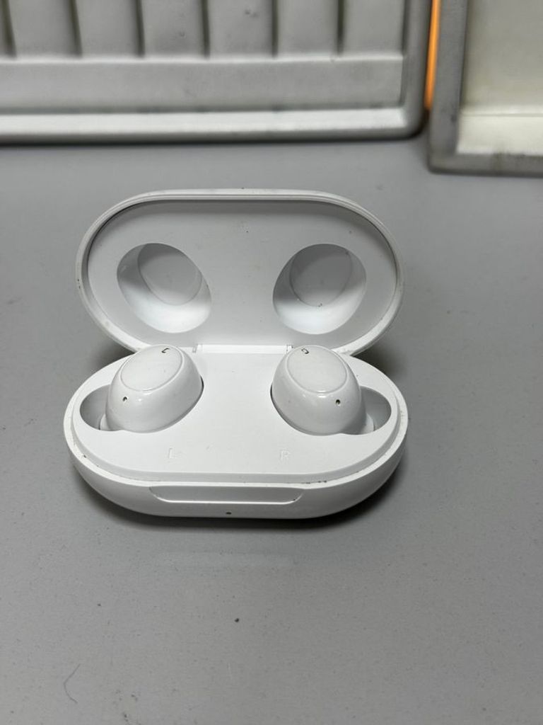 Распродажа Oppo eti81, продавец Техноскарб