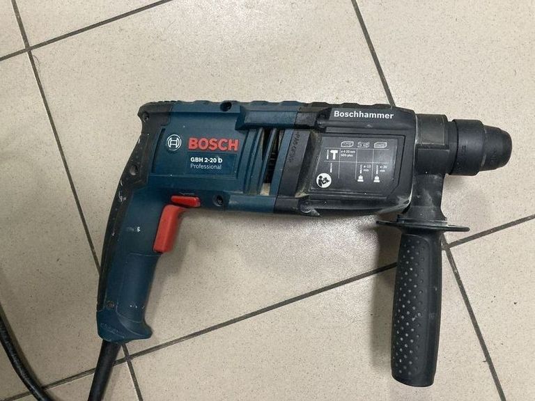 Розпродаж Bosch gbh 2-20 d, продавець Техноскарб