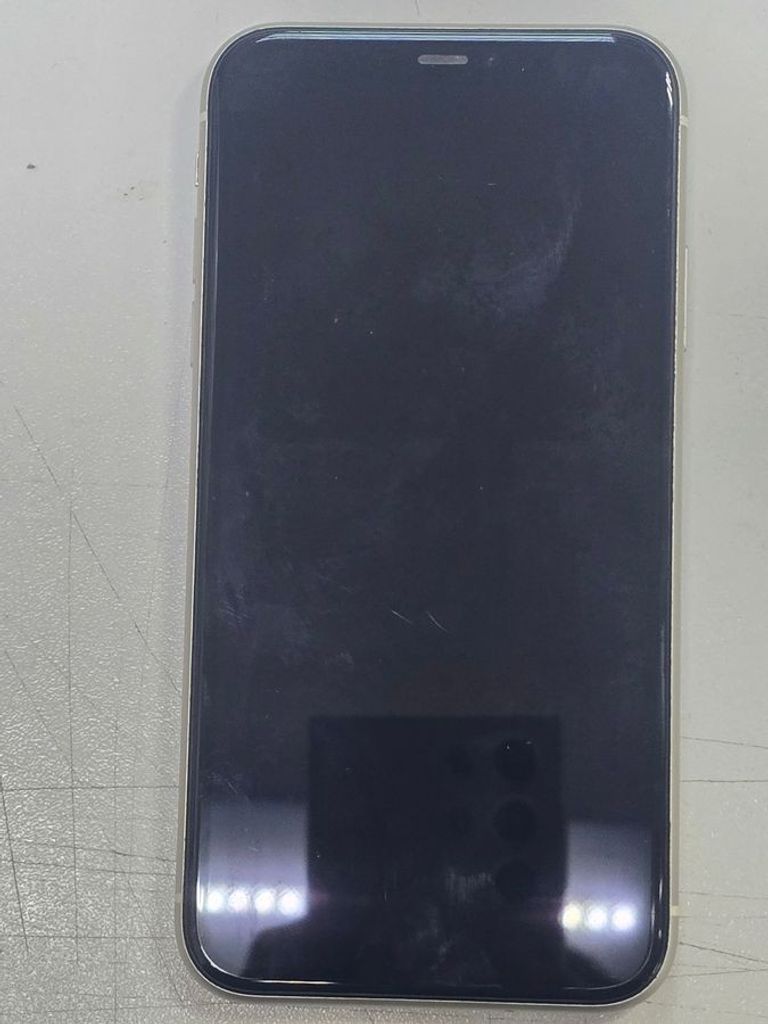 Apple iphone 11 64gb Код:01-200805083. Изображение 6