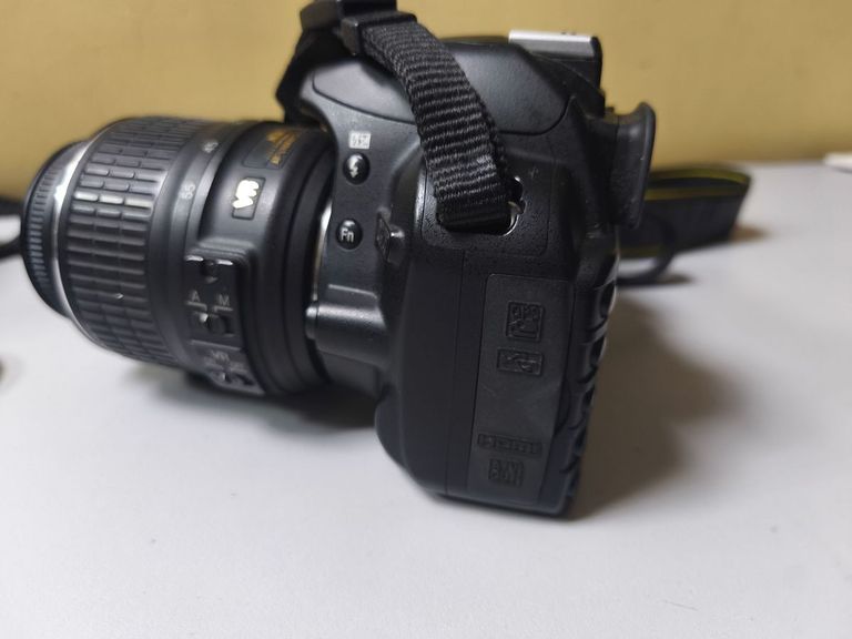 Nikon d3100 kit / af-s nikkor 18-55mm f:3,5-5,6g vr dx Код:01-200811481. Изображение 9