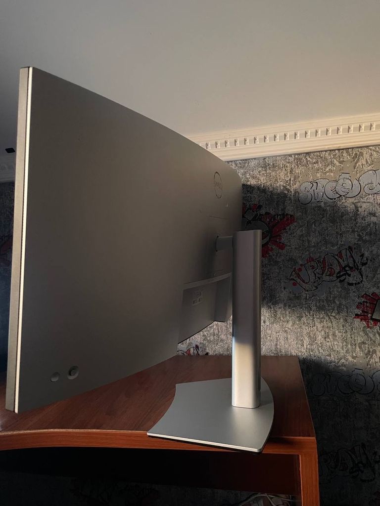 Дешево Dell UltraSharp U4021QW (210-AYJF) з ломбарду