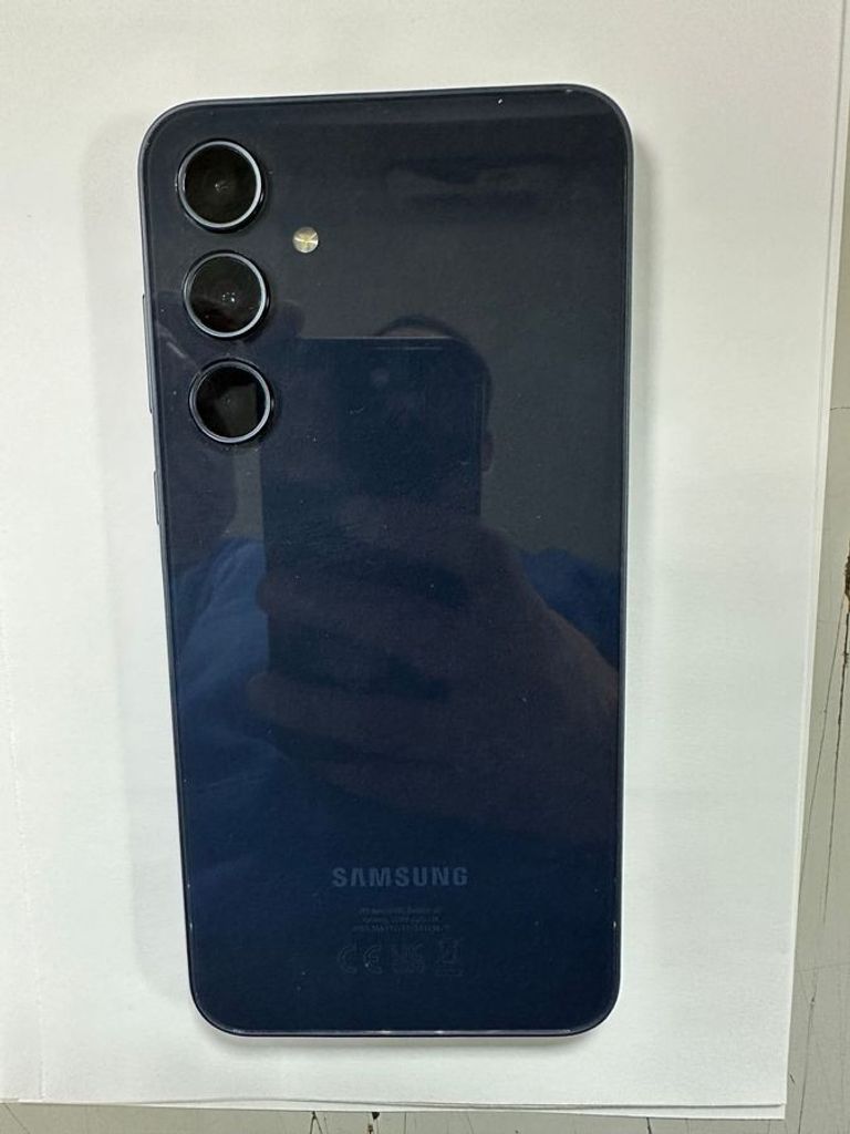 Дешево Samsung galaxy a35 5g 8/256gb з ломбарду