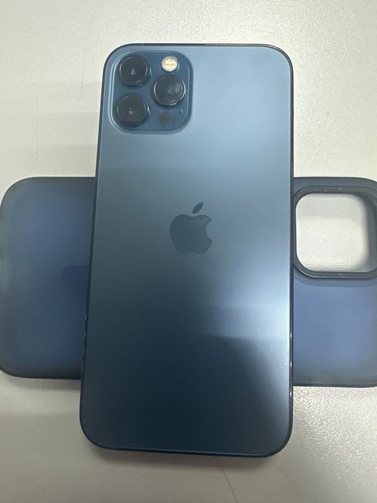 Розпродаж Apple iphone 12 pro 256gb, продавець Техноскарб