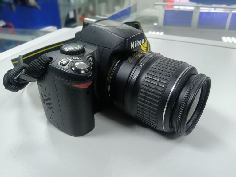 Nikon d40x + af-s dx nikkor 18-55mm f/3,5-5,6g2 ed Код:01-200840519. Изображение 5