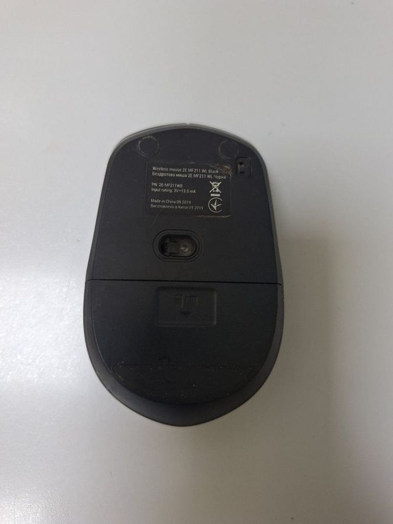 Дешево 2e MF211 WL Black (2E-MF211WB) з ломбарду