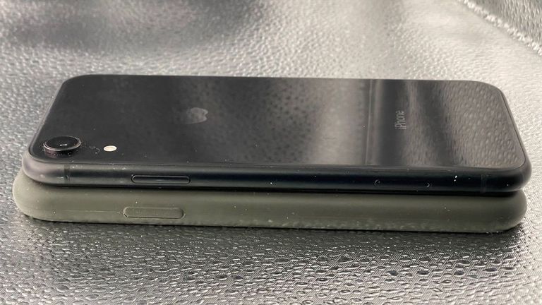 Apple iphone xr 64gb Код:01-200843465. Зображення 8