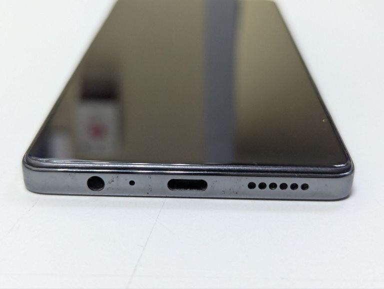 Tecno camon 30 cl6 8/256gb Код:01-200846606. Зображення 5