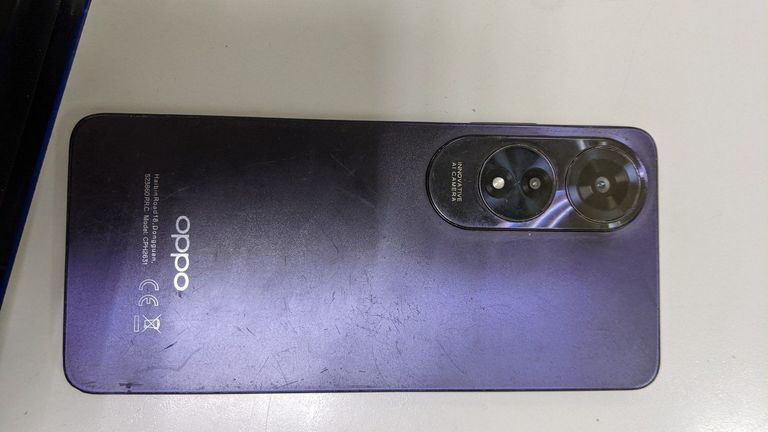 Купити Oppo A60 8/256GB Ripple Blue Б/У