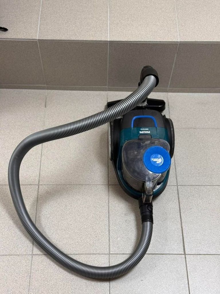 Дешиво Philips FC9334/09 с ломбарда