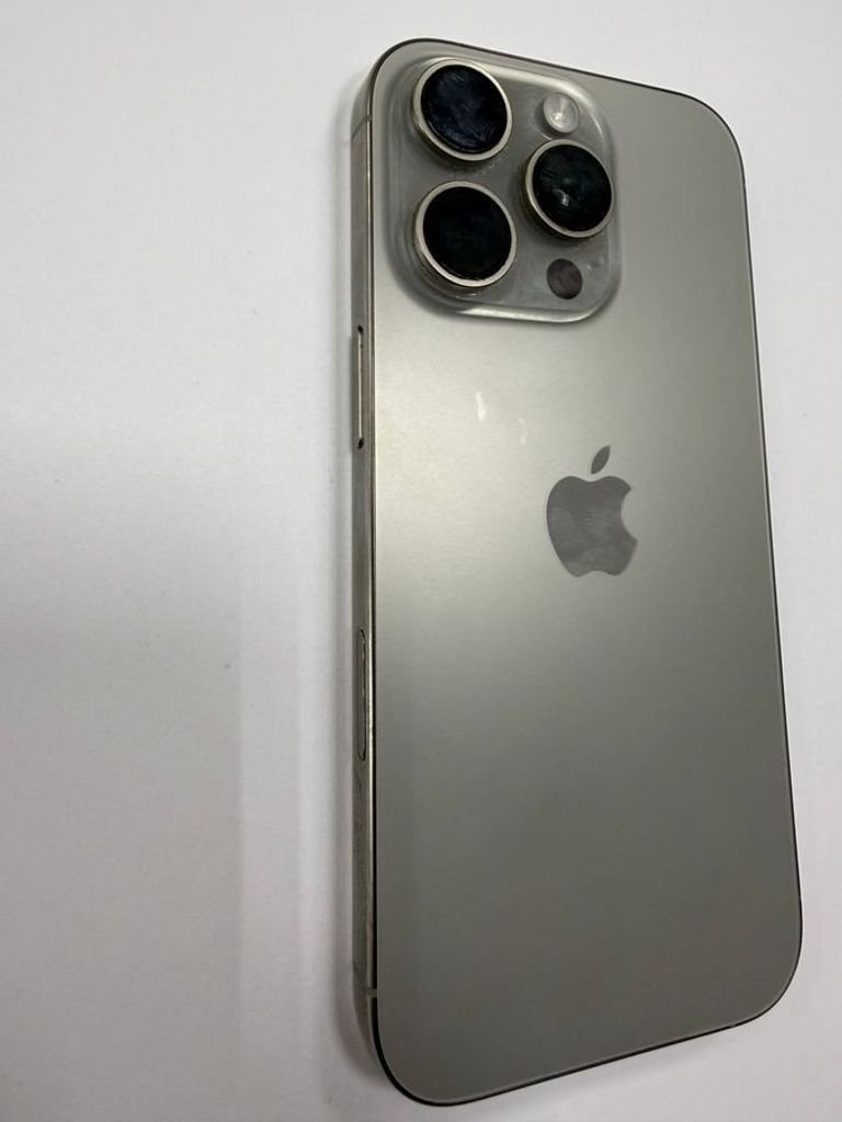 Apple iphone 16 pro 256gb Код:01-200868688. Изображение 5