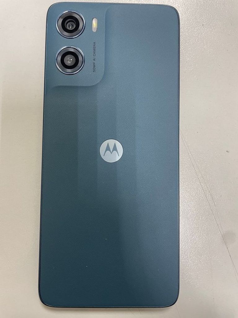 Оголошення Motorola moto g06 4g 4/64gb tendril Б/У