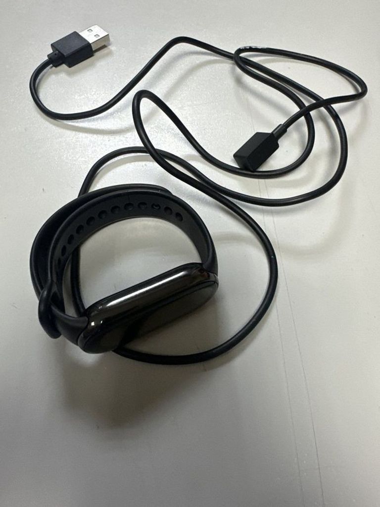 Купить Xiaomi mi smart band 8 Б/У