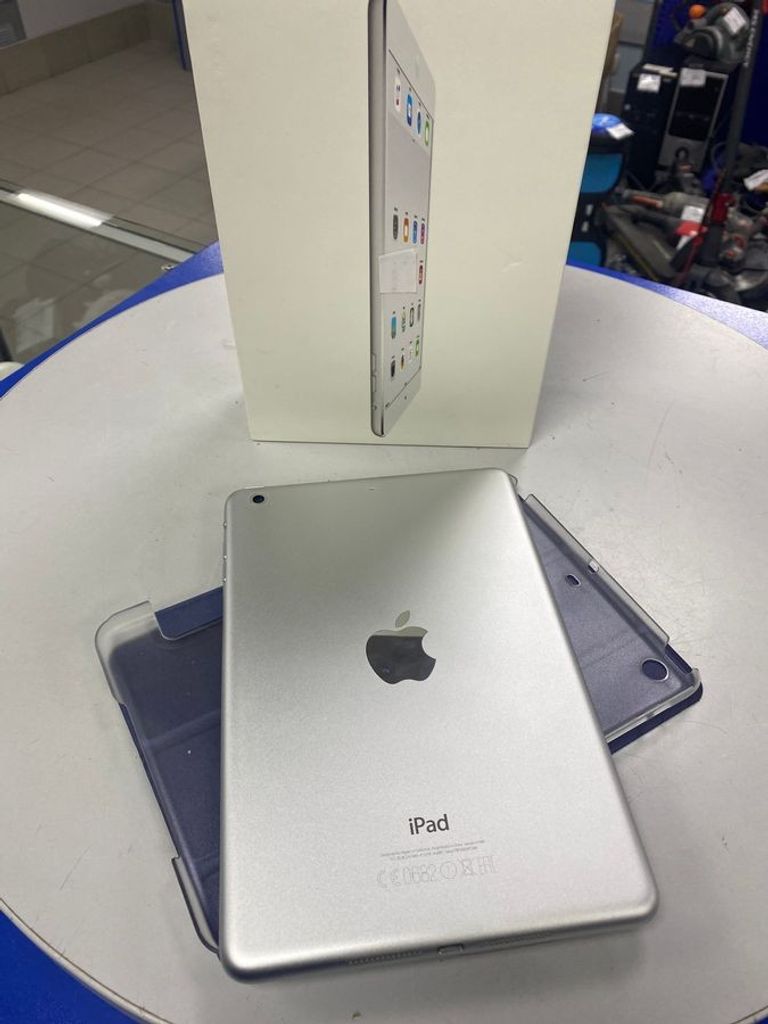 Купить Apple ipad mini 2 wifi 16gb Б/У