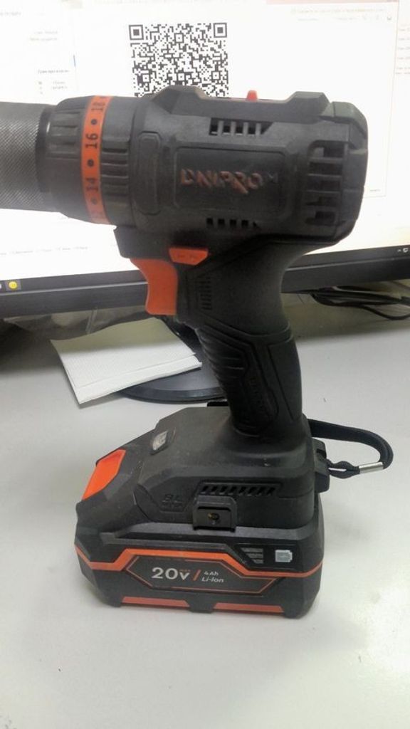 Купить Dnipro-M cd-201hbc compact 1акб 4ah зп Б/У