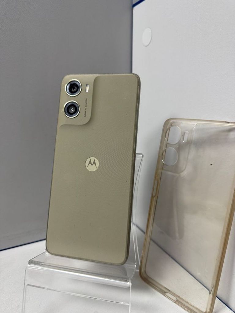 Дешиво Motorola moto g06 power 4/256gb с ломбарда