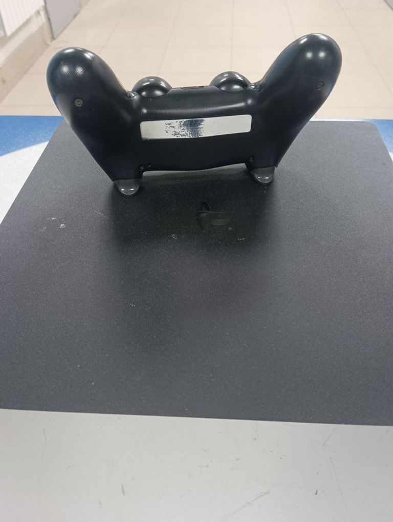 Купити  Sony PlayStation 4 Slim 1TB Black Б/У