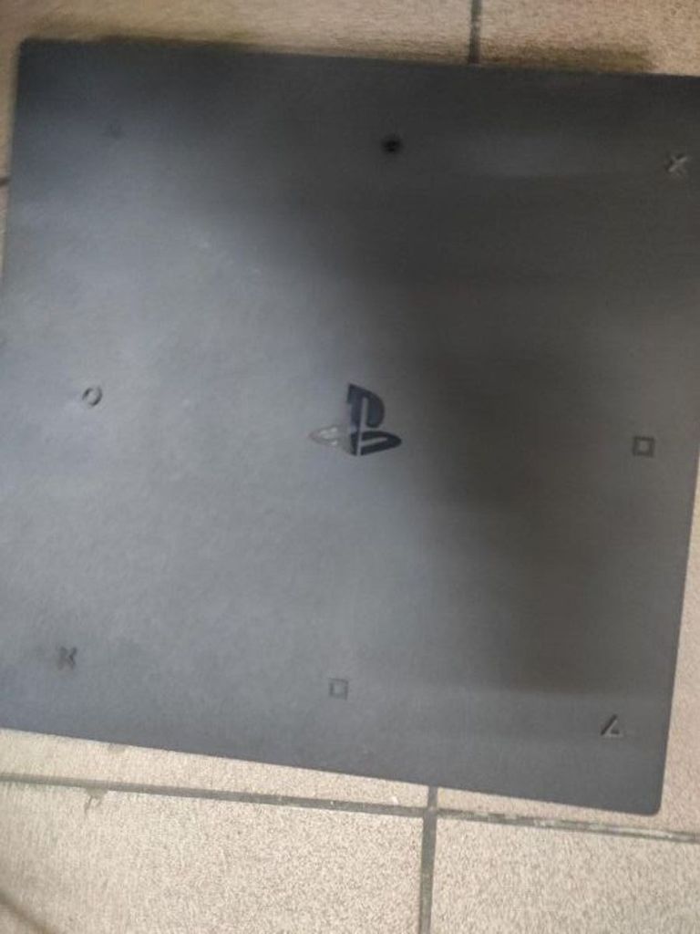 Купити Sony playstation 4 pro Б/У