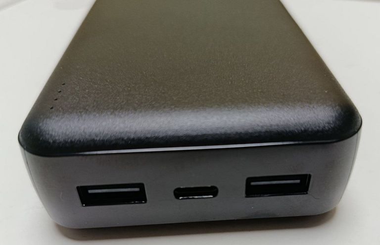 Дешево Hoco J100A High-ranking 20000mAh 10.5W Black з ломбарду