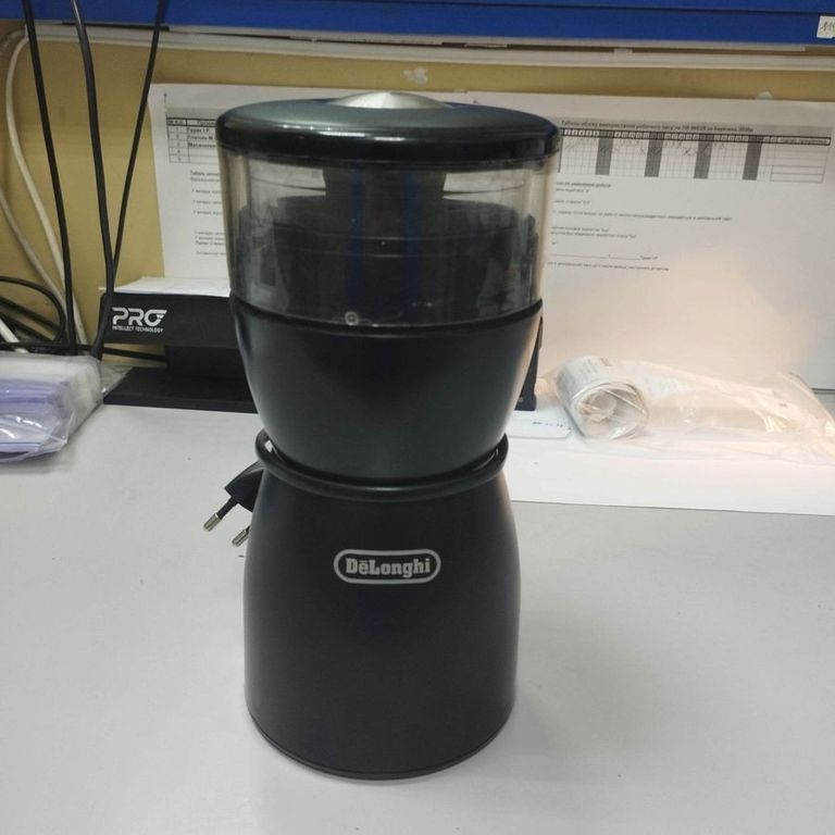 Дешиво Delonghi KG 40 с ломбарда