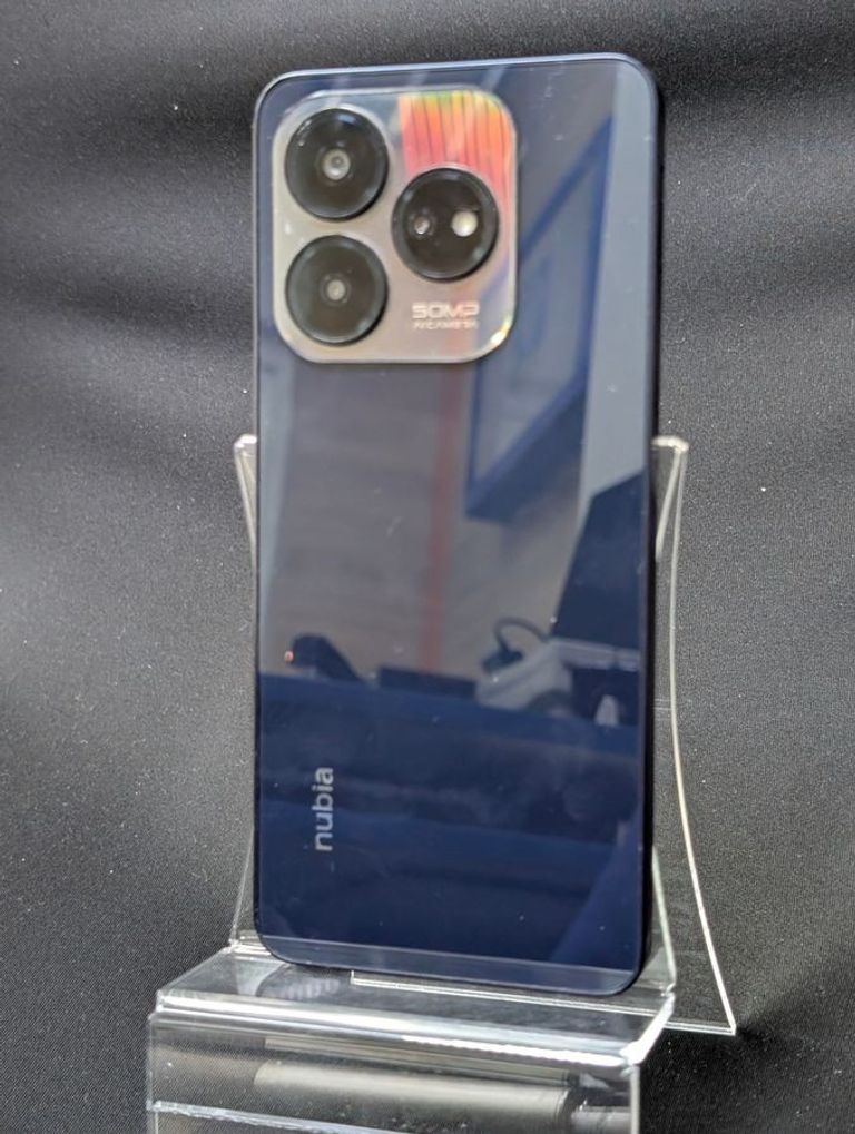 Zte Nubia V60 Design 6/256GB Purple Код:01-200910383. Изображение 6