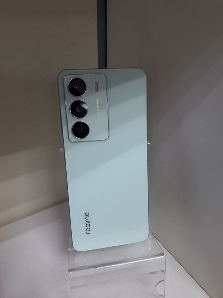 Купити Realme 14X 5G 8/256GB Carbon Black Б/У