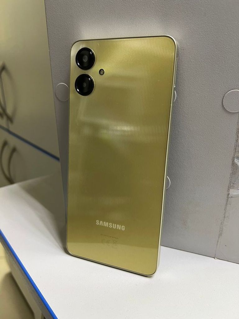Дешиво Samsung galaxy a06 4/128gb с ломбарда