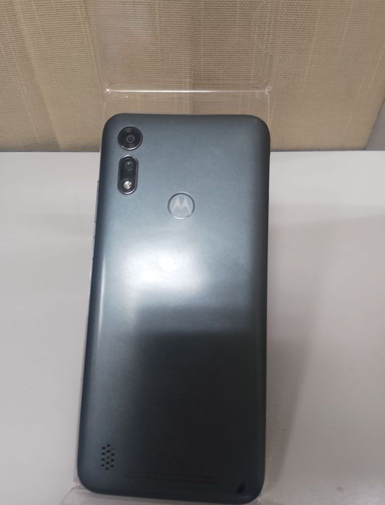 Дешево Motorola e6s 4/64gb з ломбарду