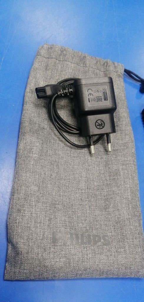 Дешево Philips OneBlade QP6551/15 з ломбарду