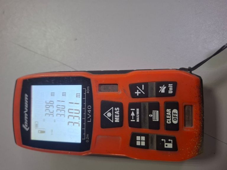 Дешево Lomvum LV40 з ломбарду