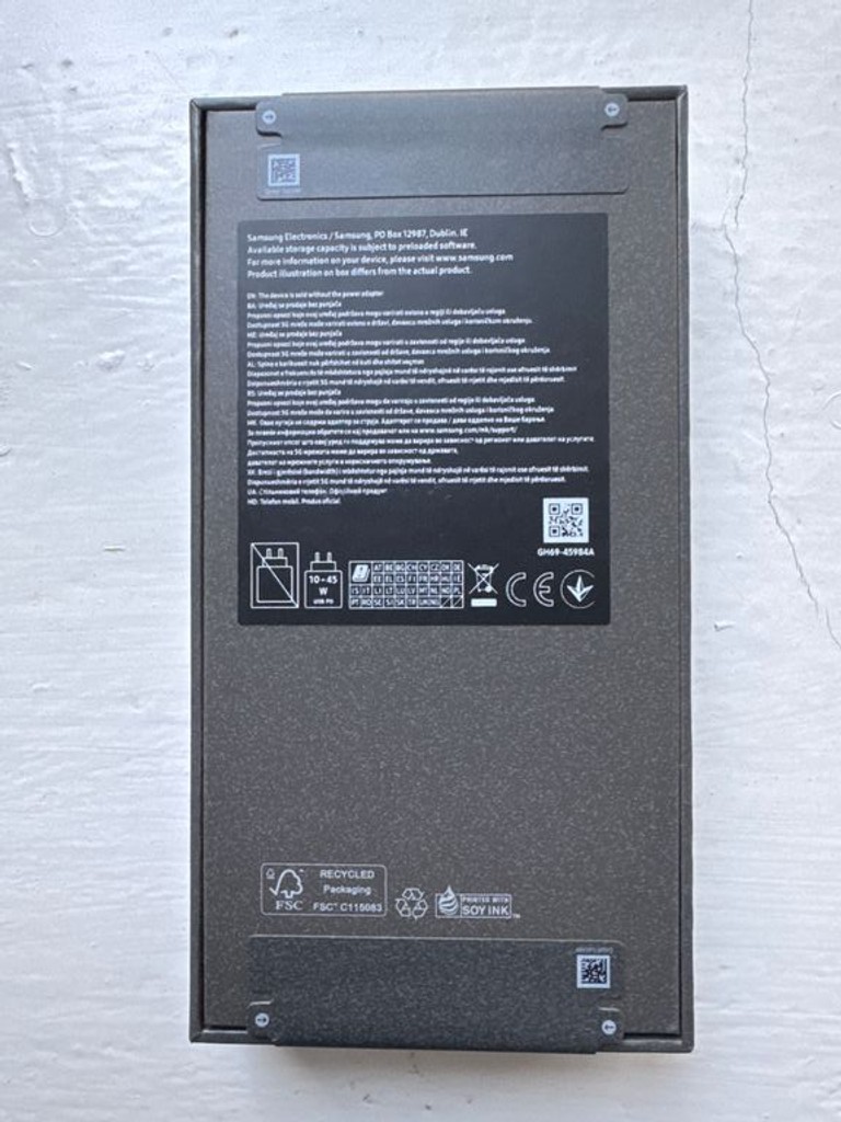 Купити Samsung Galaxy S25 FE 8/256GB Navy (SM-S731BDBG) Б/У