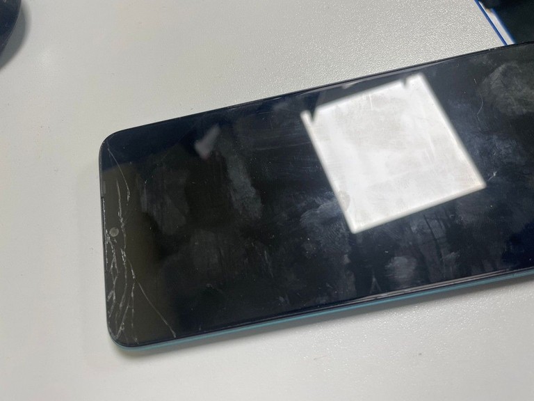 Дешево Tecno spark go 2023 bf7n 3/64gb з ломбарду