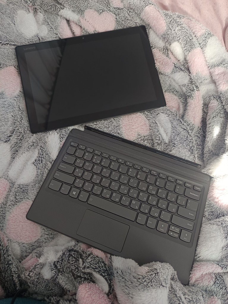 Купити Lenovo Miix 520-12IKB ноутбук - планшет 2в1 Б/У