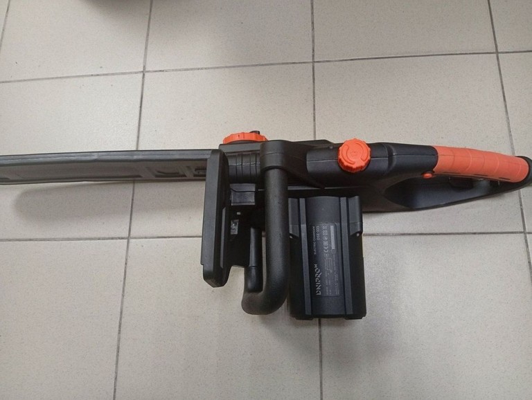 Дешиво Dnipro-M dse-22s с ломбарда