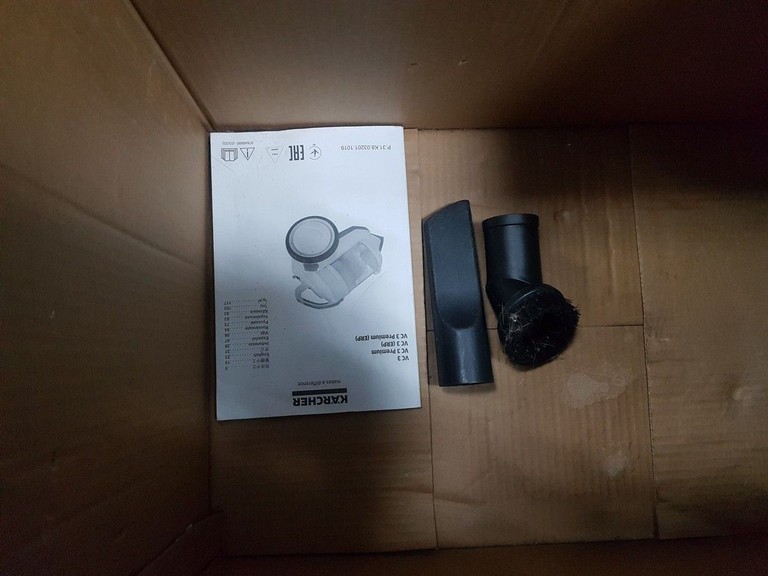 Karcher VC 3 Premium White (1.198-135.0) Код:01-200930112. Изображение 5